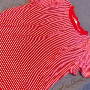 red and white stripped tee